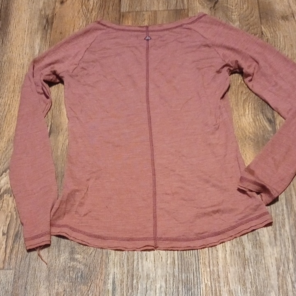 Prana Women's Long Sleeve Top in Rosewood - Picture 7 of 7